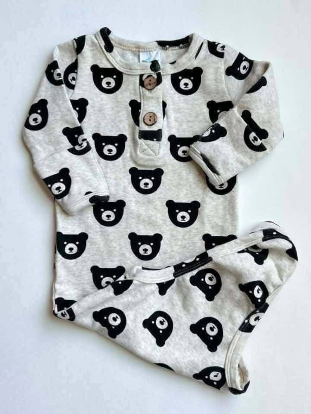 Little one shop bear print knot gown